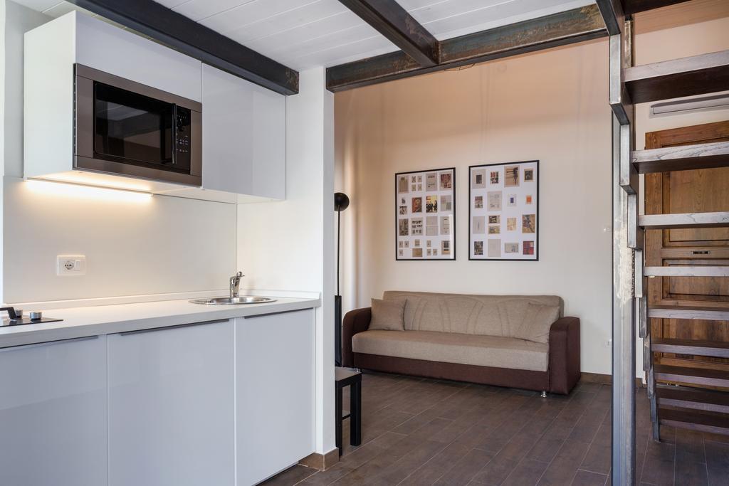 Alcala Living Apartments คาตาเนีย ภายนอก รูปภาพ