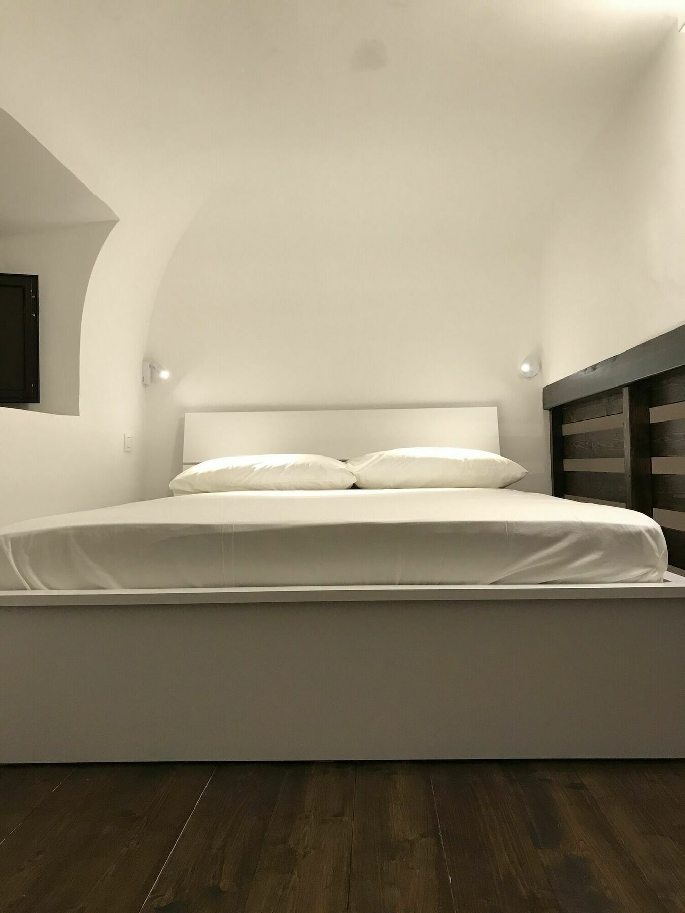 Alcala Living Apartments คาตาเนีย ภายนอก รูปภาพ